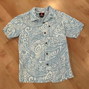 Boys Quicksilver Short Sleeve Shirt Size Medium (12-14)